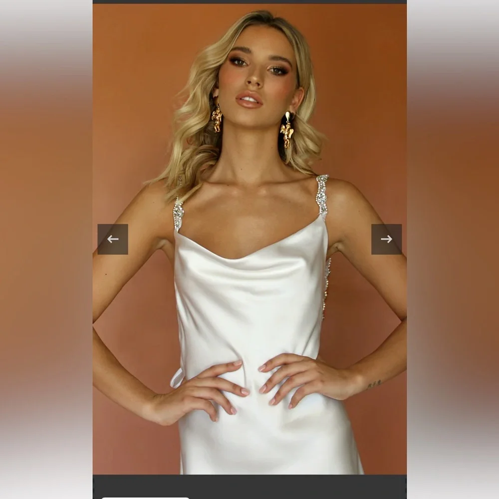 Sisters the Label - SOFIA MINI DRESS - PEARL SILK - Picture 7 of 13